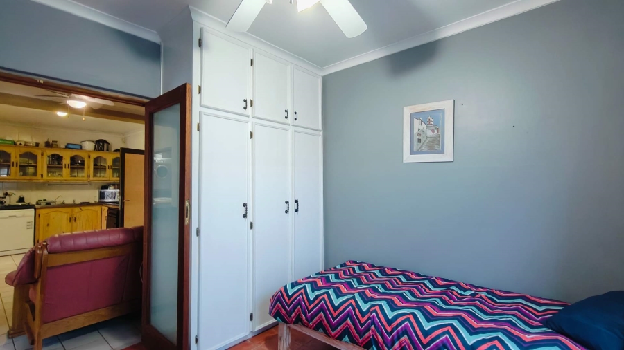 3 Bedroom Property for Sale in Bayview Western Cape